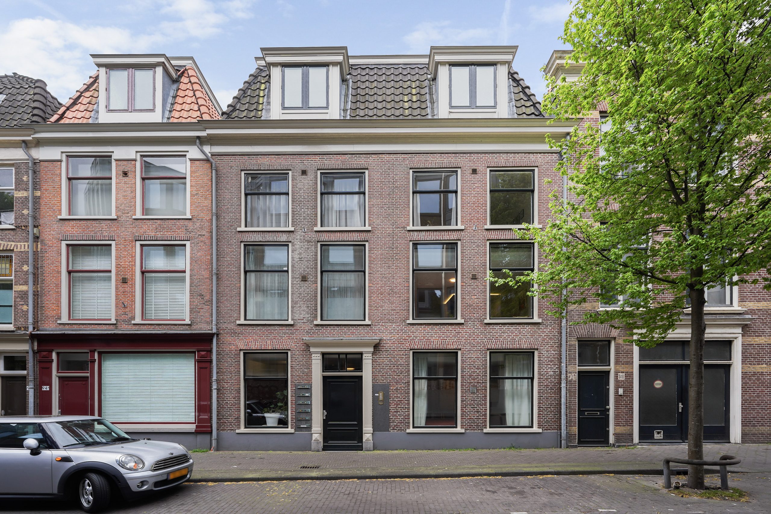 https://noordwestmakelaardij.nl/wp-content/uploads/2025/09/229282904-scaled.jpg