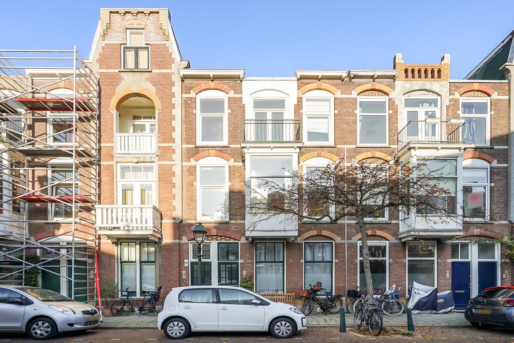 https://noordwestmakelaardij.nl/wp-content/uploads/2026/08/254346098.jpg
