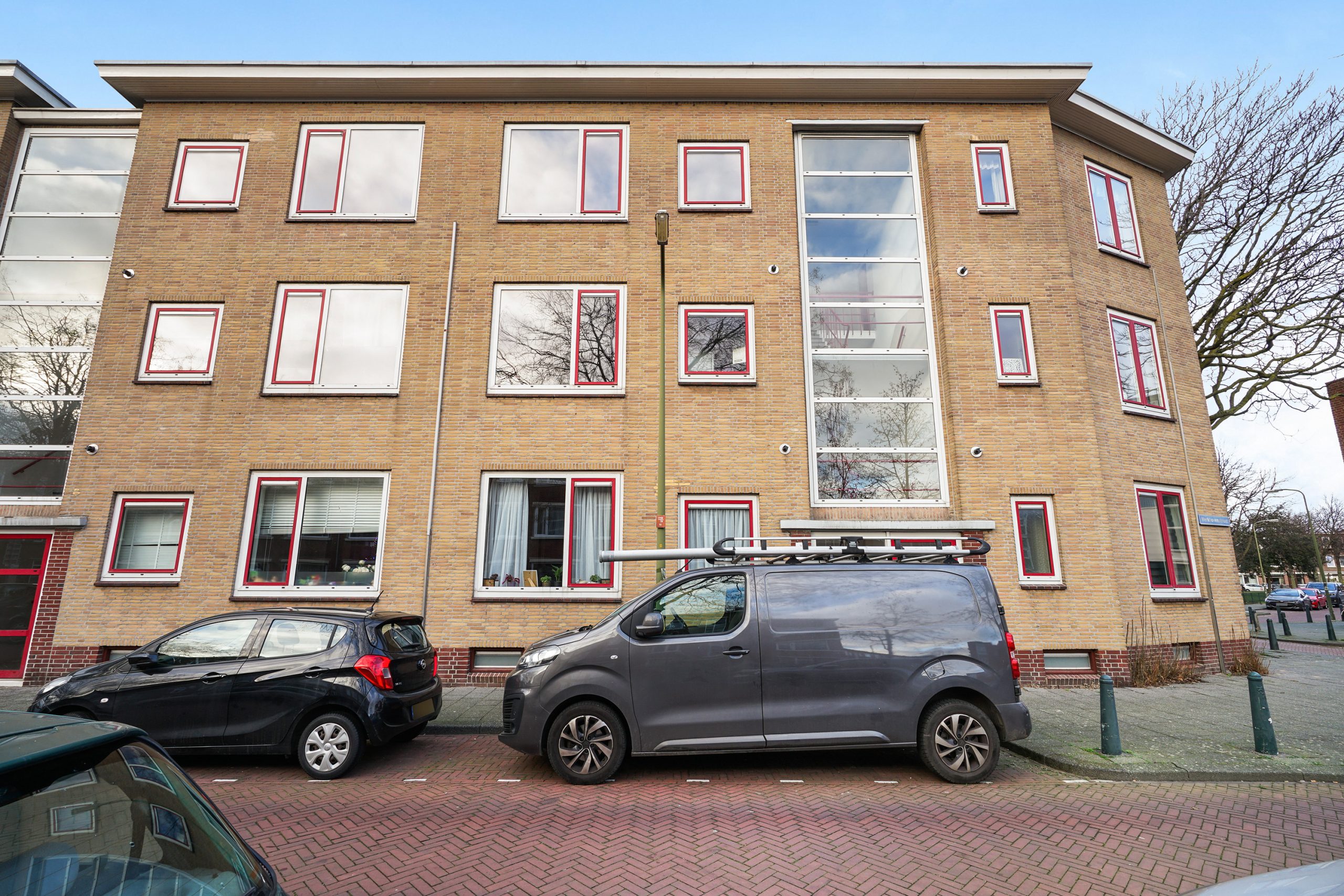 https://noordwestmakelaardij.nl/wp-content/uploads/2026/08/258844698-scaled.jpg